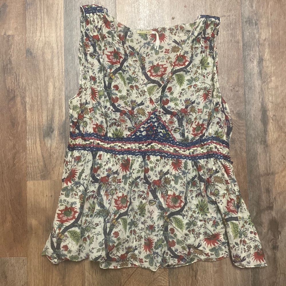 - - Max Studio Top size small‎